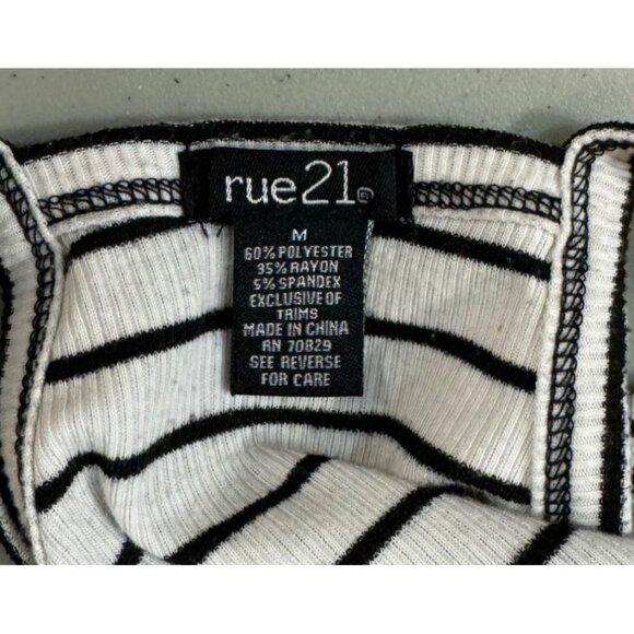 Rue 21 Blue White Striped Tank Top Size Medium - Picture 5 of 5